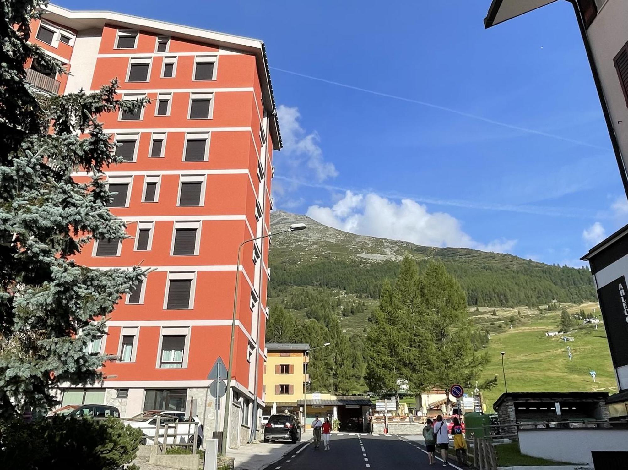 Appartamento Fondo Valle a 1 minuto dalle piste Madesimo Esterno foto
